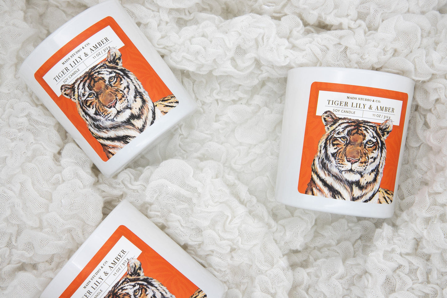 Tiger Lily and Amber Soy Candle–11 oz